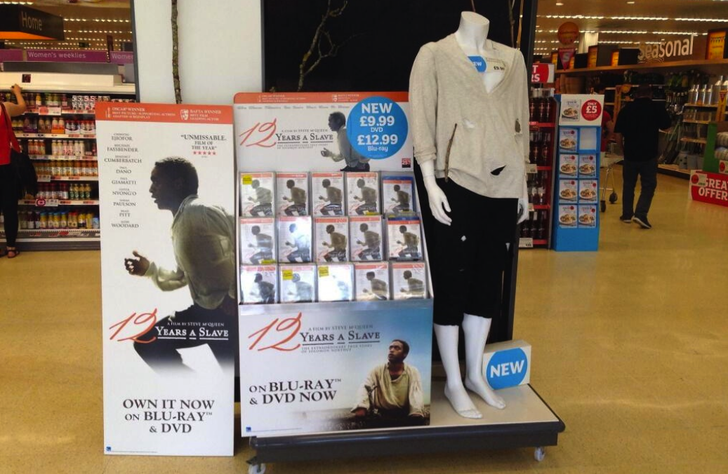 Supermarket Display Shows How You Can Get That Chic Slave Look From “12 Years A Slave”