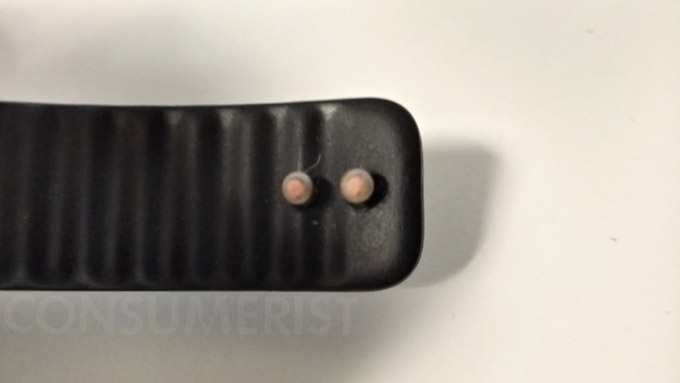 Samsung Gear Fit Wristband Causes Rash, Must Be Returned With All Accessories