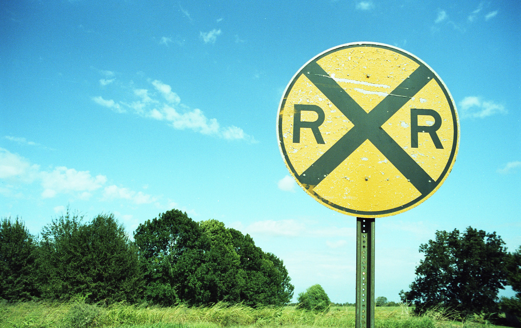 Police: Please Stop Pooping On Roofs Of Passing Trains