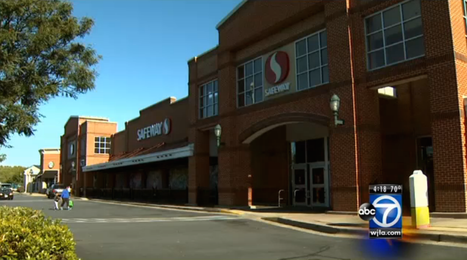 Safeway Employee Convinces Shoppers To Not Fall For $4K Scam