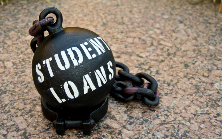 Feds Recommend Overhaul Of Student Loan Servicing