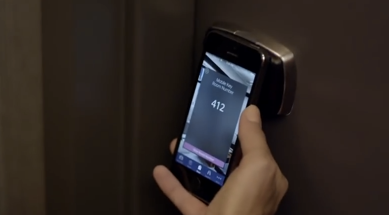 Starwood Hotels now allows preferred customers to use keyless room entry at 10 hotels around the world. 