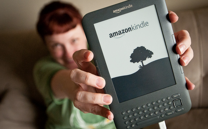 Amazon To Start Paying Some Authors Per Page Read