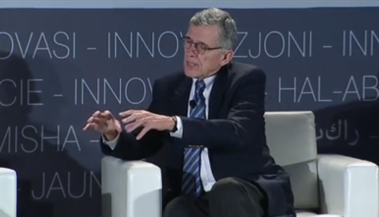 FCC Chairman Tom Wheeler spoke about a possible net neutrality rule during a CES conference. 