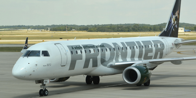 Frontier Passengers Stuck On Tarmac For 3 Hours Rip Airline For “Worthless” Vouchers