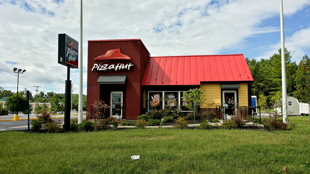 Court Awards Pizza Hut Customer $2 400 For Denture Damaged While Eating