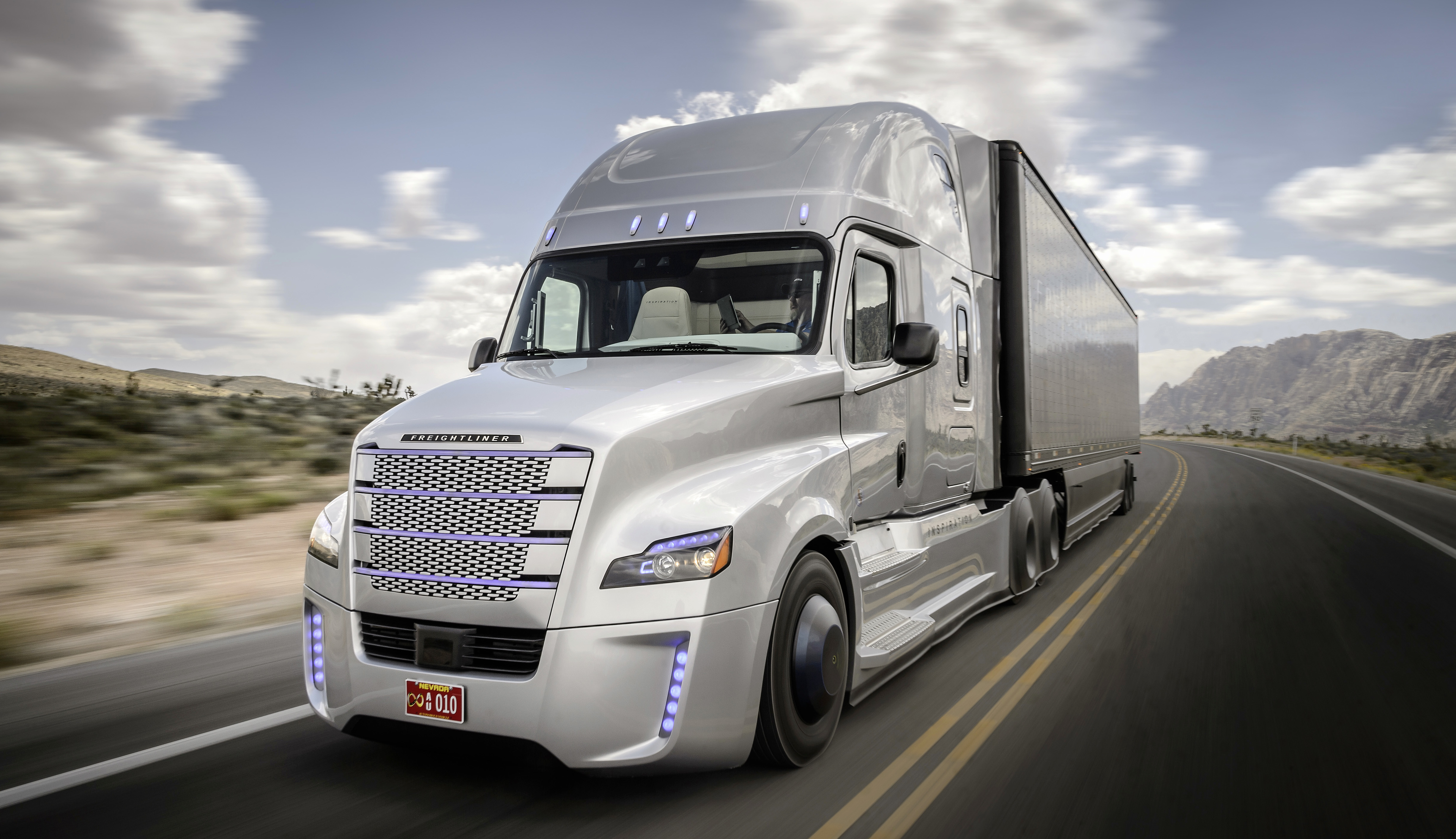 SelfDriving Semi Trucks Hit The Highway For Testing In Nevada
