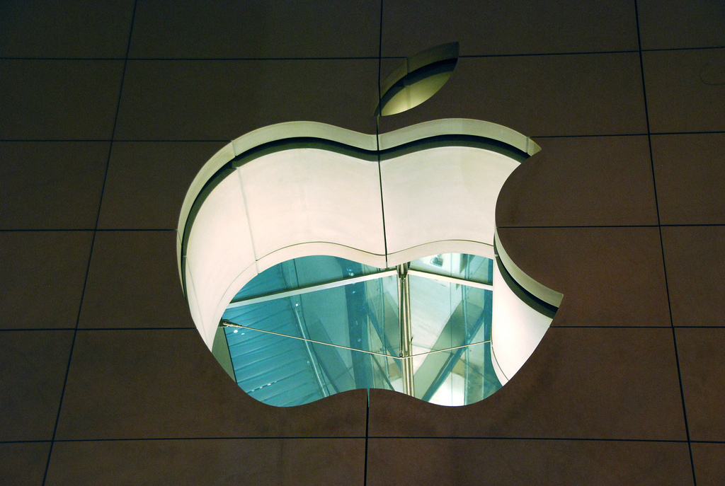 Apple Pulls Malware-Infected Apps After App Store Suffers Its First Major Breach