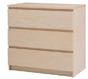 A MALM 3-drawer chest that must be anchored.