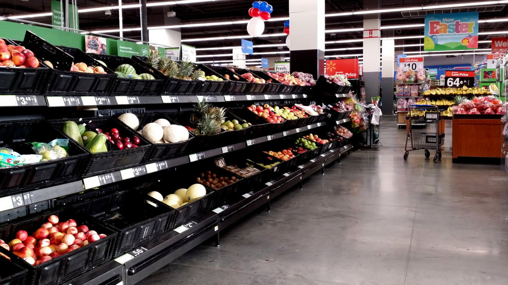 You're the reason this aisle is empty. Yes, you. (SchuminWeb)