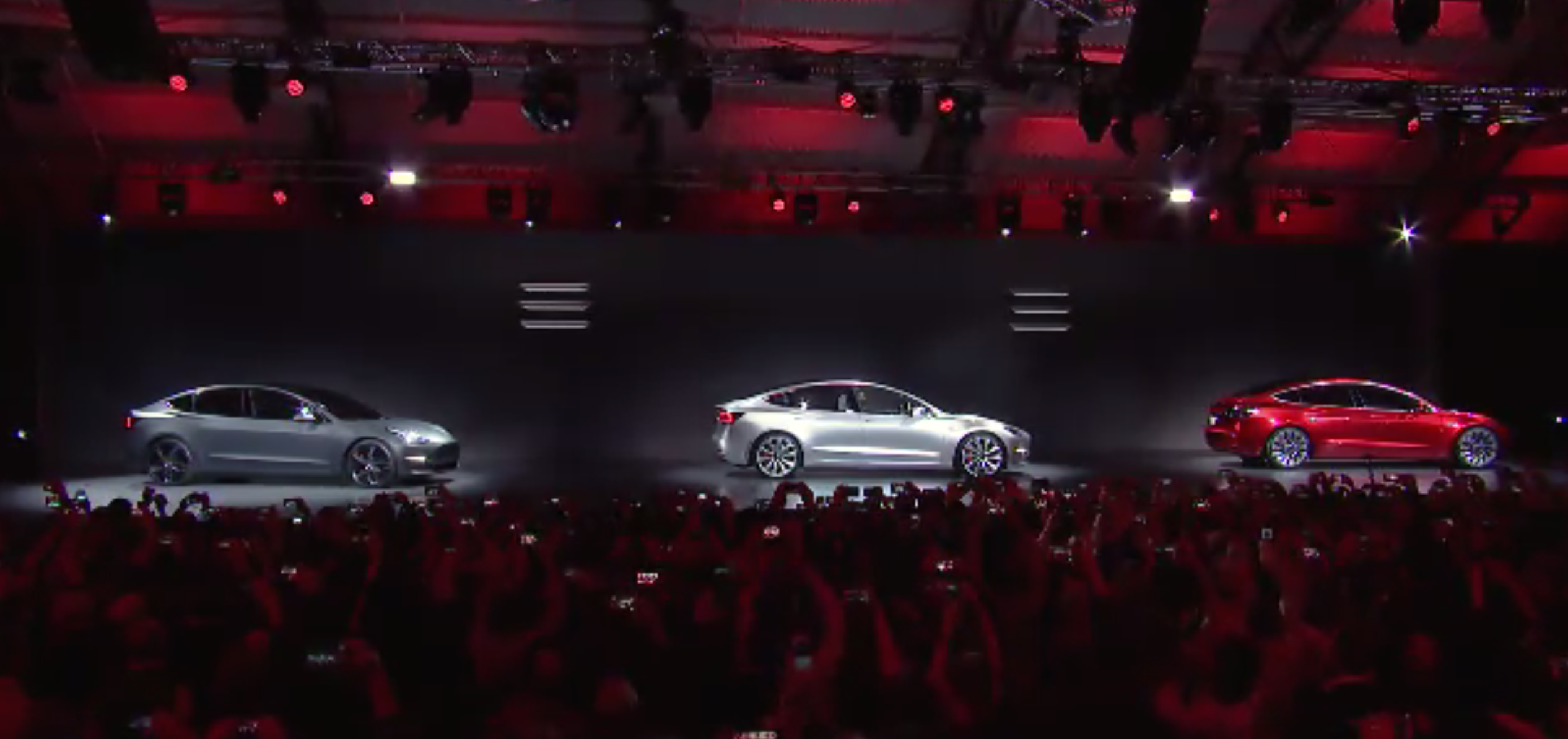 Tesla Says It Has Received More Than 325,000 Preorders For The Model 3 In First Week