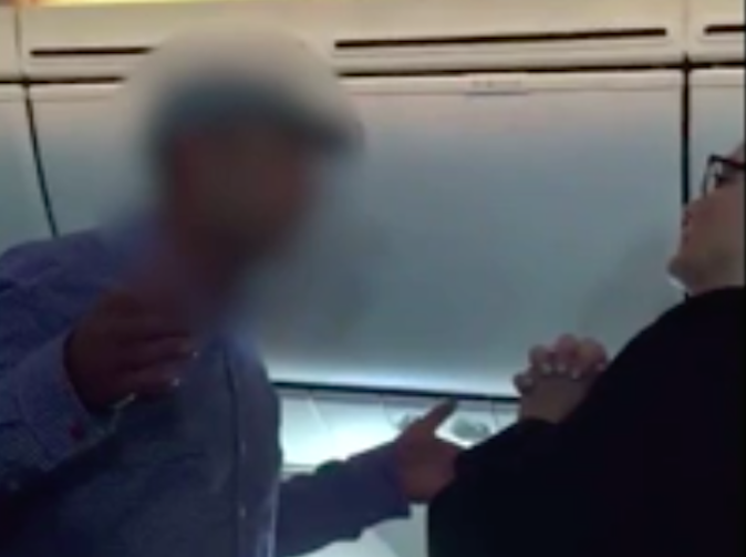 United Airlines Passenger Booted From Flight After Racist Rant, Verbally Abusing Crew