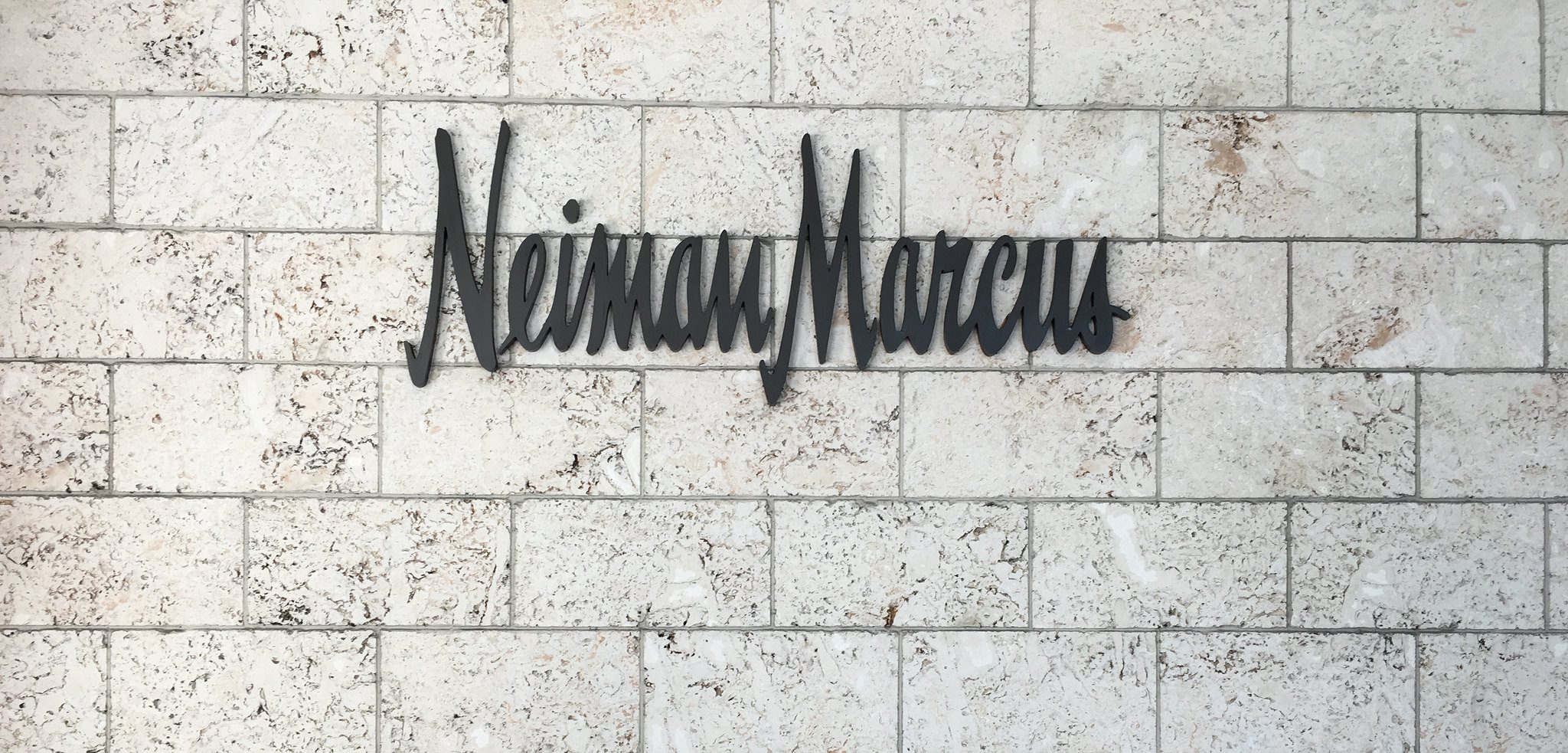 Neiman Marcus Hires Debt Restructuring Adviser