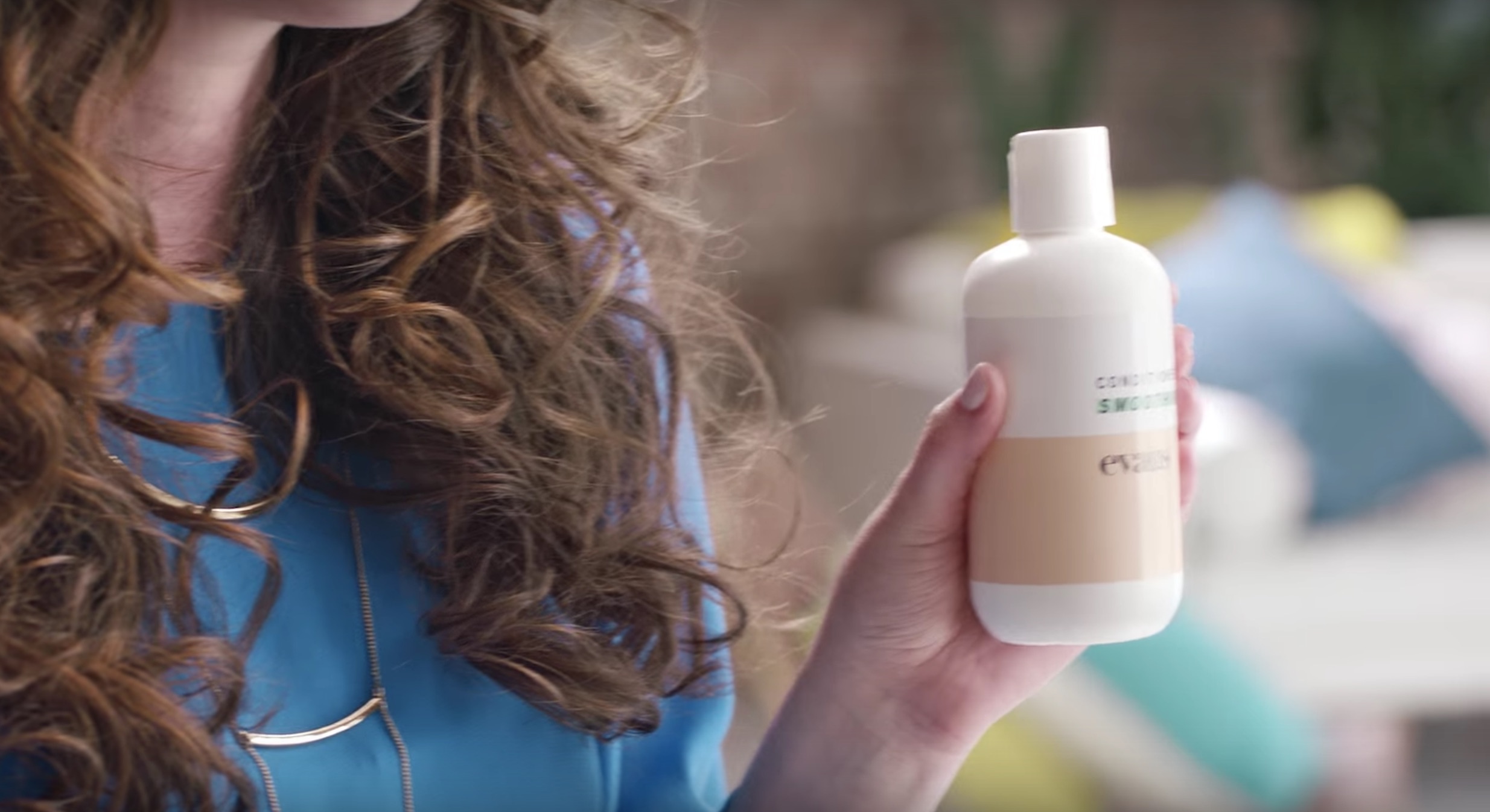 Suave Pours Some Shampoo In A Different Bottle, Tries To Trick ‘Beauty Influencers’